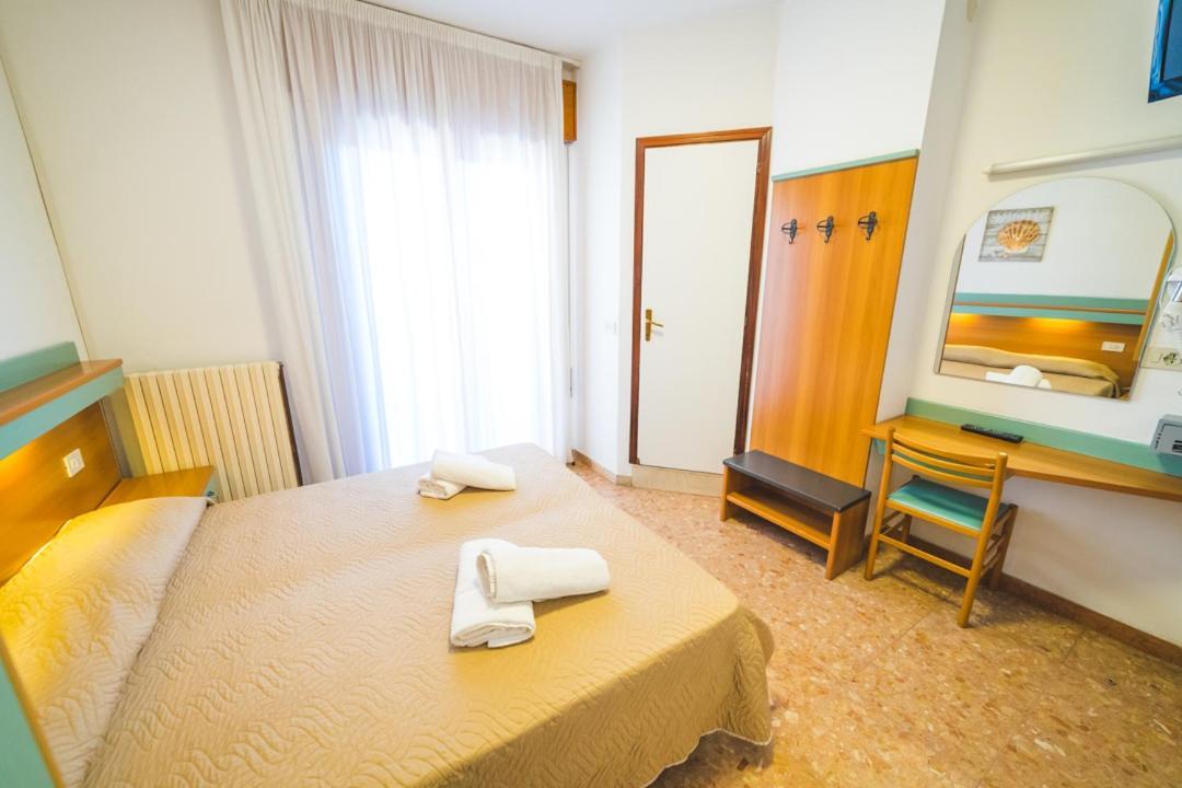 Hotel Grand Prix Соттомарина Экстерьер фото