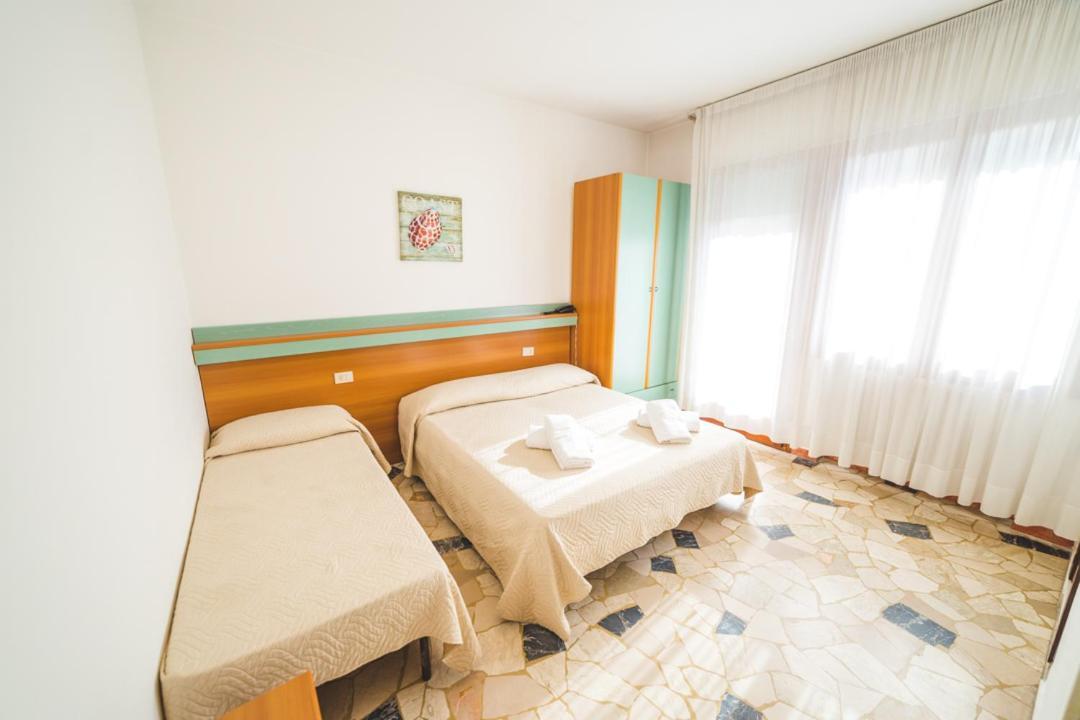 Hotel Grand Prix Соттомарина Экстерьер фото