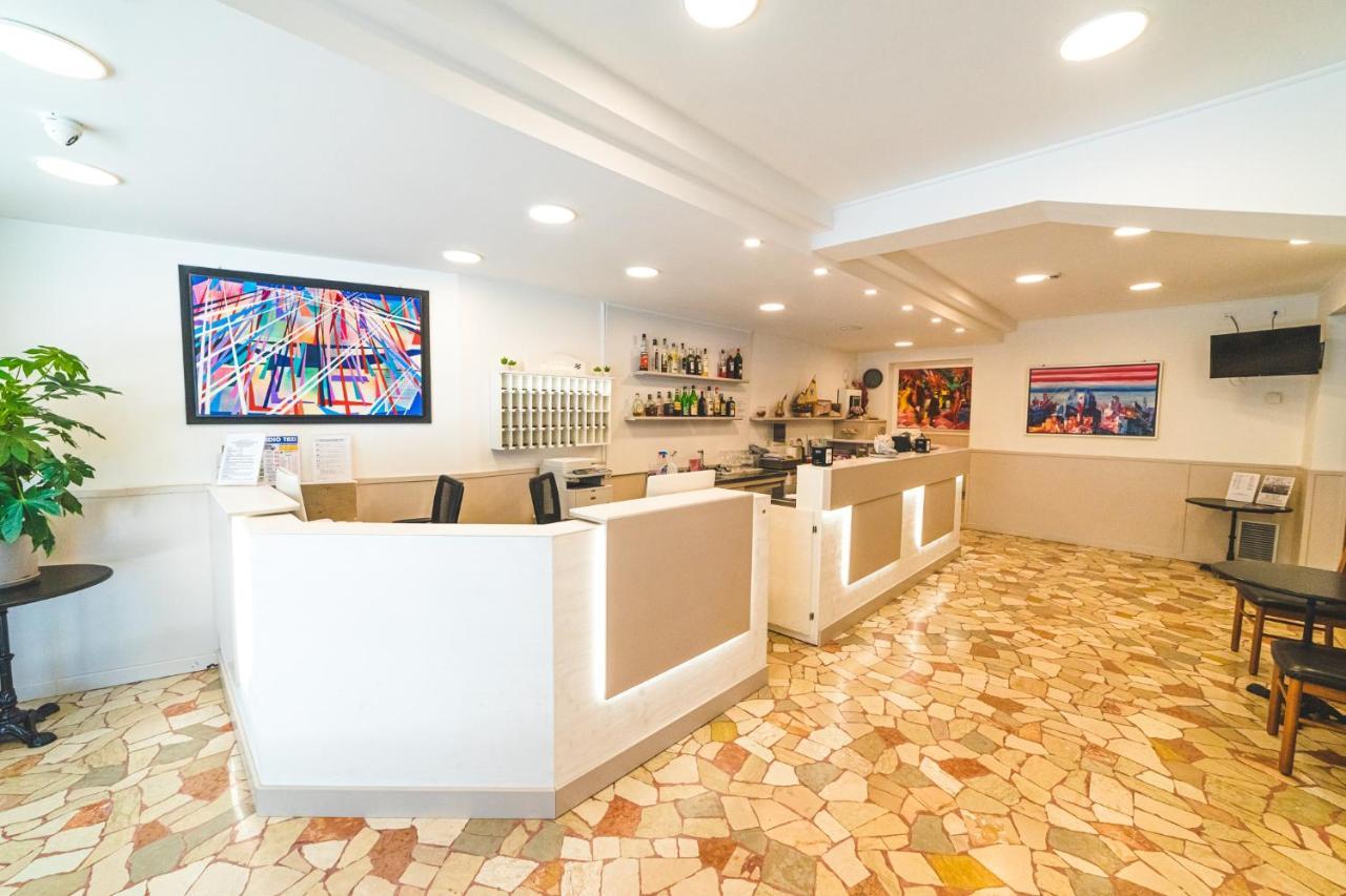 Hotel Grand Prix Соттомарина Экстерьер фото